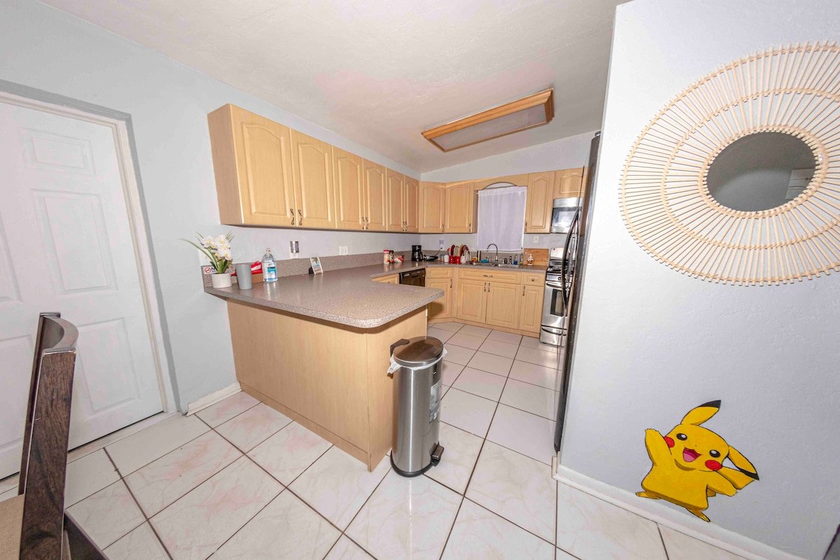 Kitchen entrance and peninsula counter